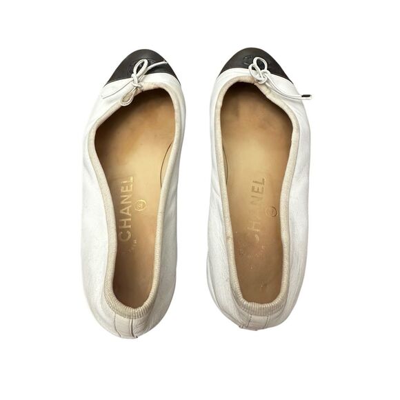 CHANEL Interlocking CC Logo Leather Ballet Flats Women's Size:38 US 7.5 - Picture 9 of 9